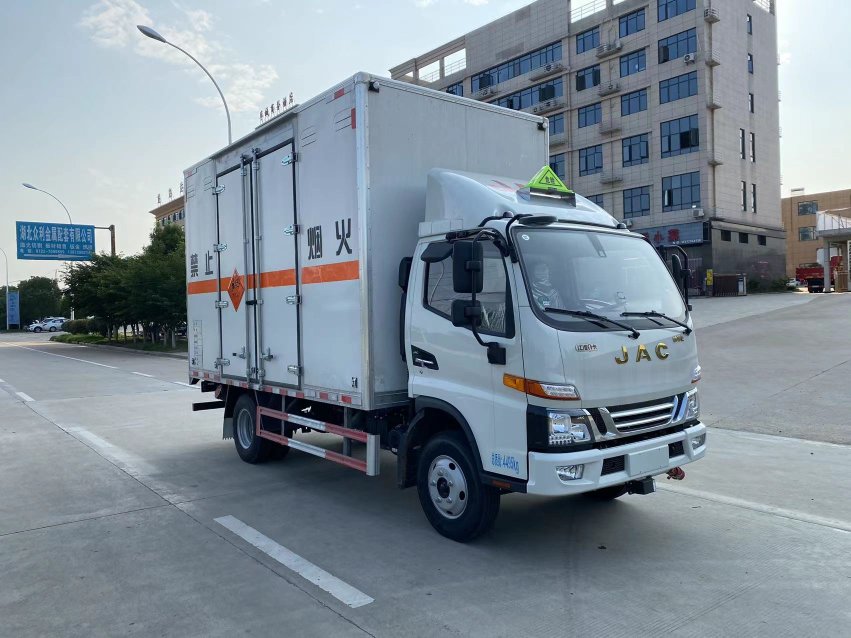 江淮藍牌22方煙花爆竹運輸車