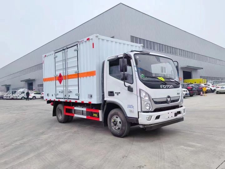 福田奧鈴4.3噸氣體廂式車